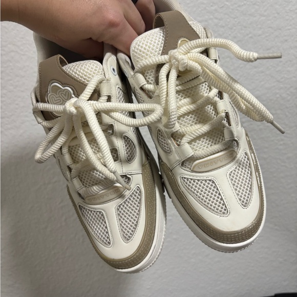 🔥LV Trainers beige - Picture 7 of 9